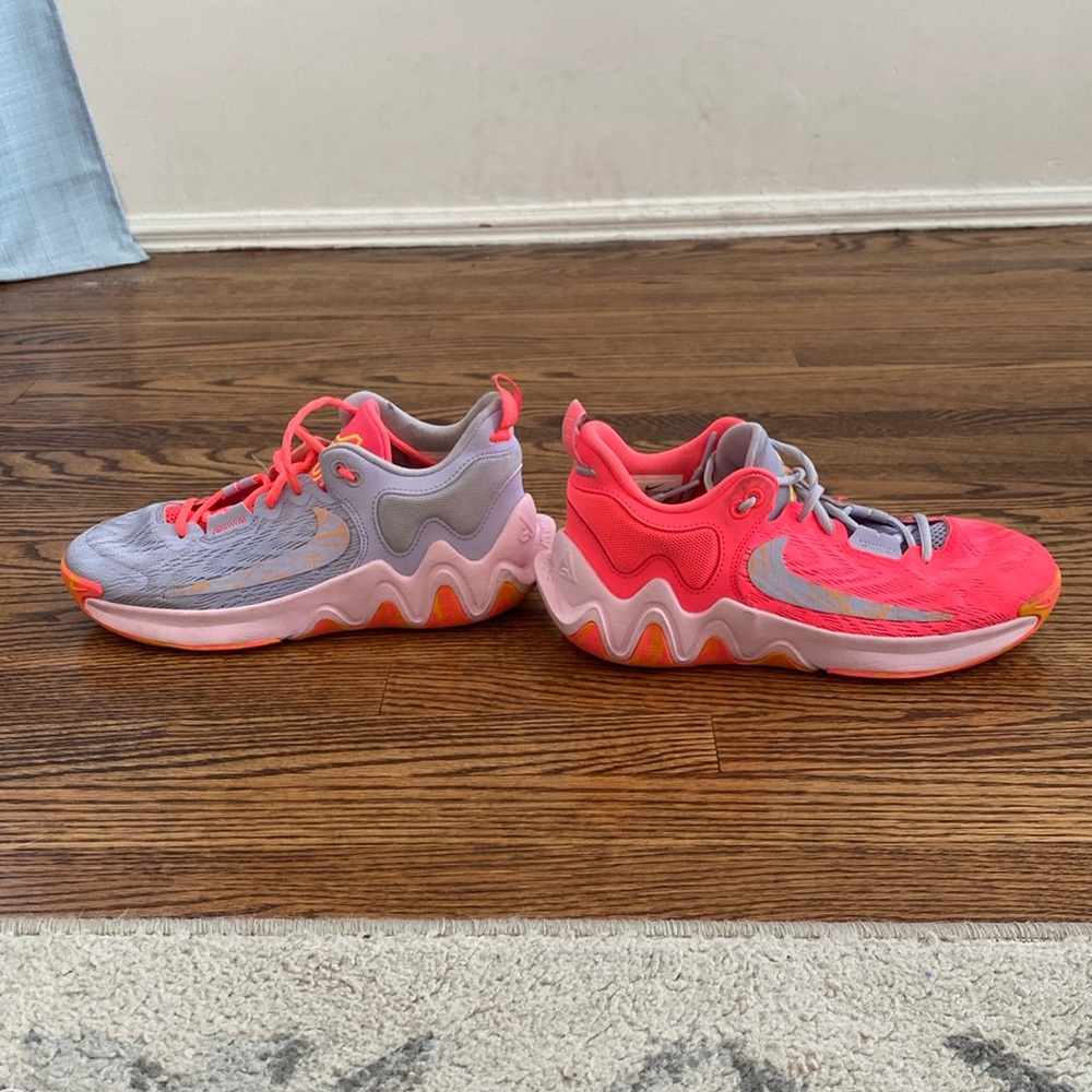 Nike Giannis Immortality 2 Mismatched Hot Punch, court shoes